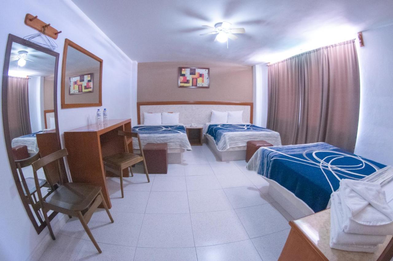 לאון Hotel Niza Zona Piel מראה חיצוני תמונה